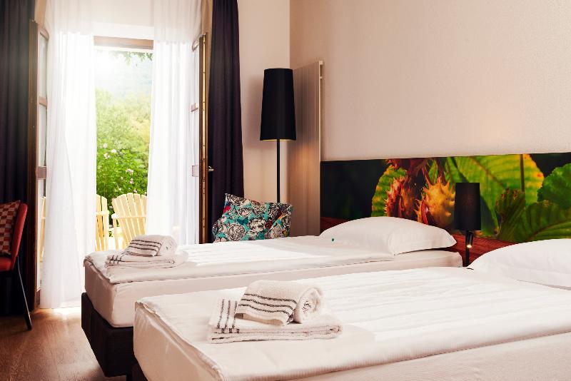 Hotel Bellinzona Sud Swiss Quality Монте-Карассо Экстерьер фото